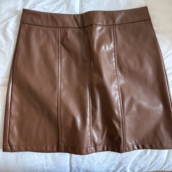 Shein Bundle 3 Skirts 5 Sweaters Small Medium - Picture 4 of 10